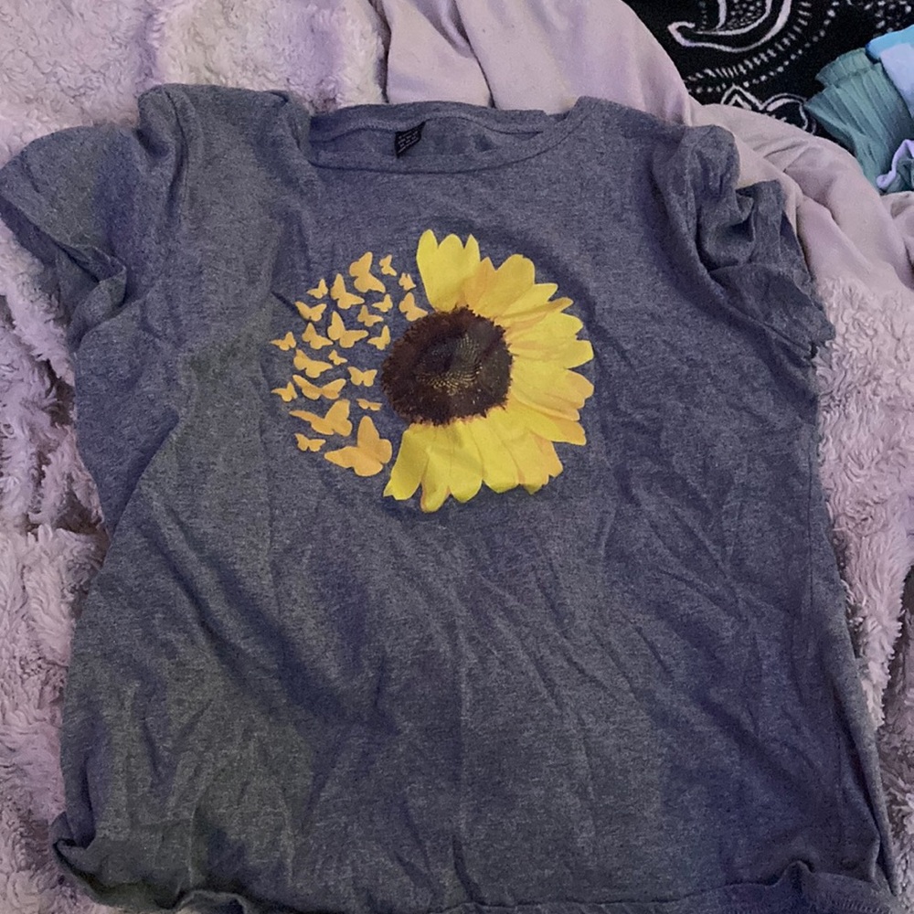 Cute flower shein shirt